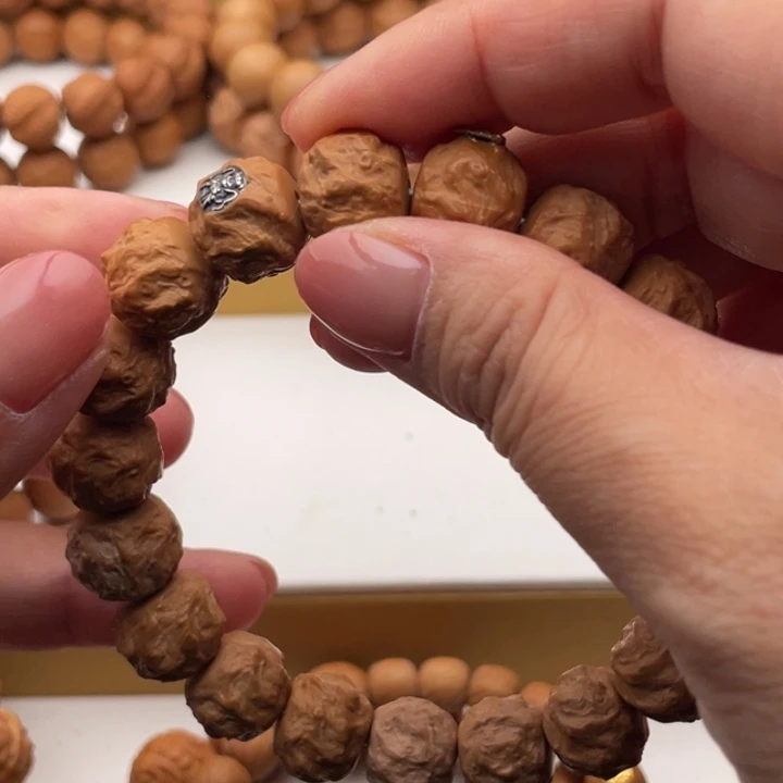 猴头核桃手串全品无暇四标大龙蛇之变