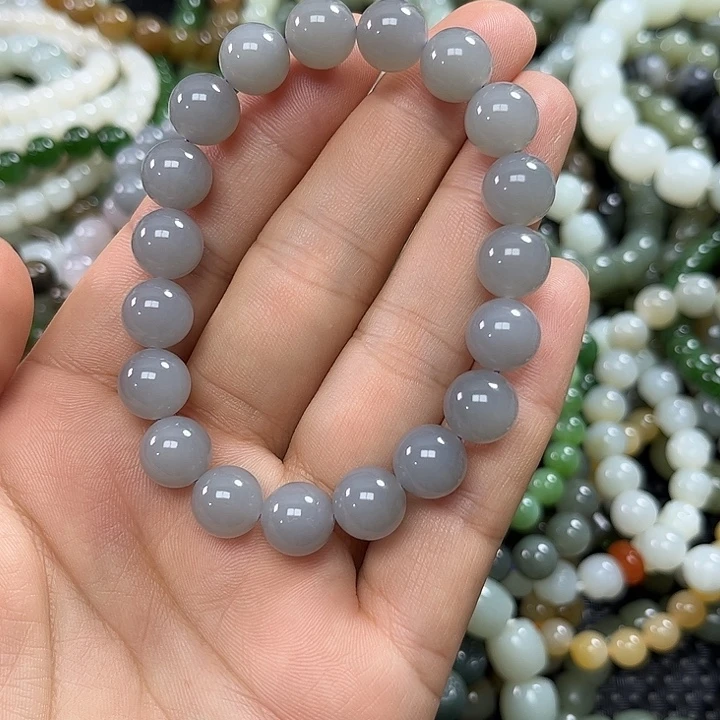 微***抚未镶嵌手链和田玉