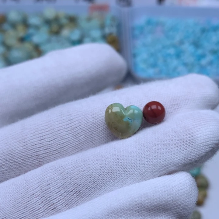 未镶嵌南红玛瑙珠宝奇石