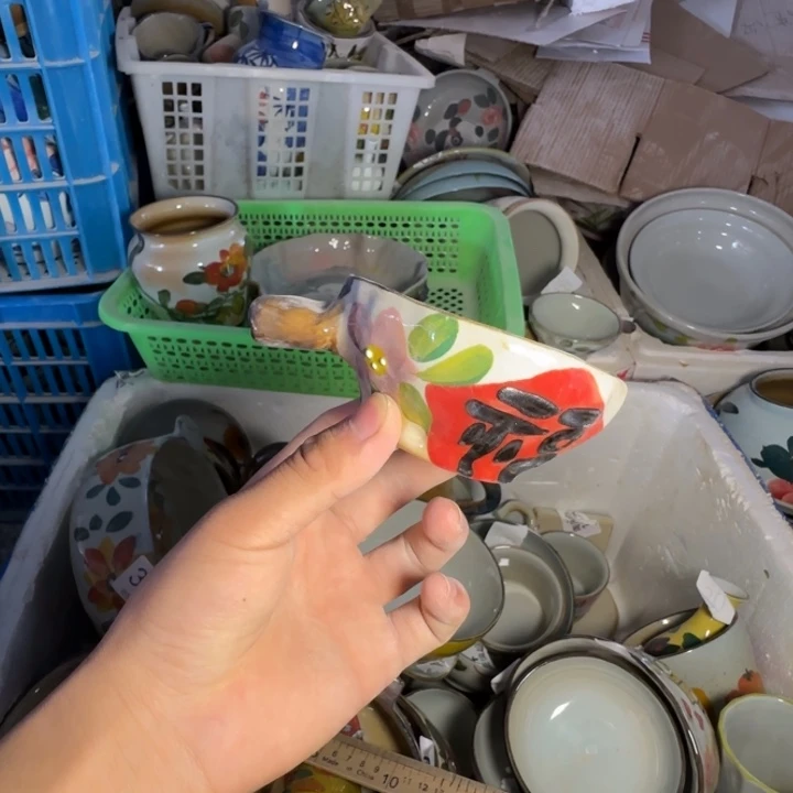 釉下彩手绘（瑕疵慎拍）111