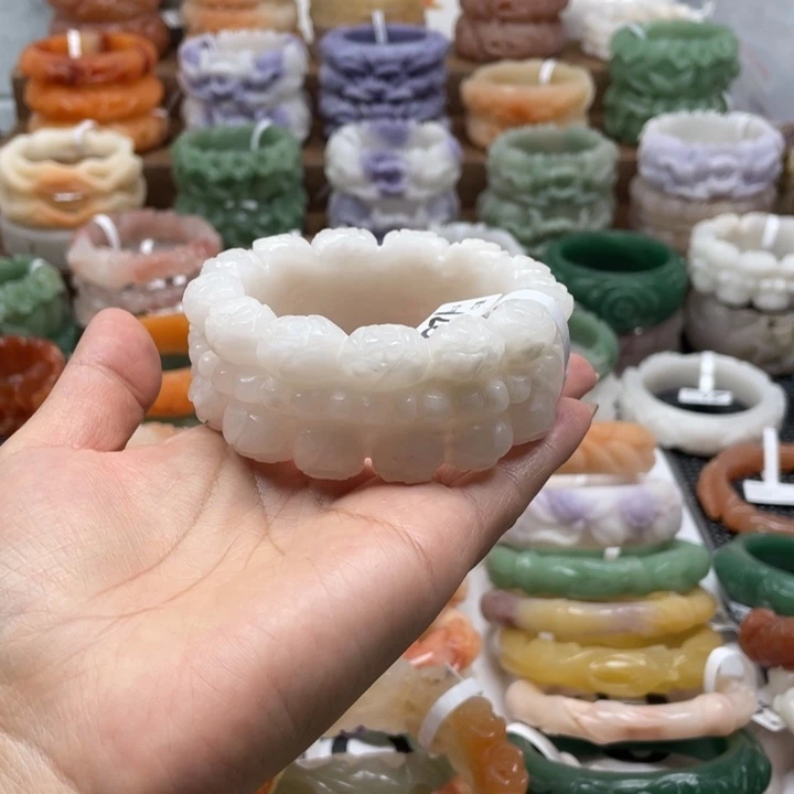 1***8石英质玉未镶嵌手镯