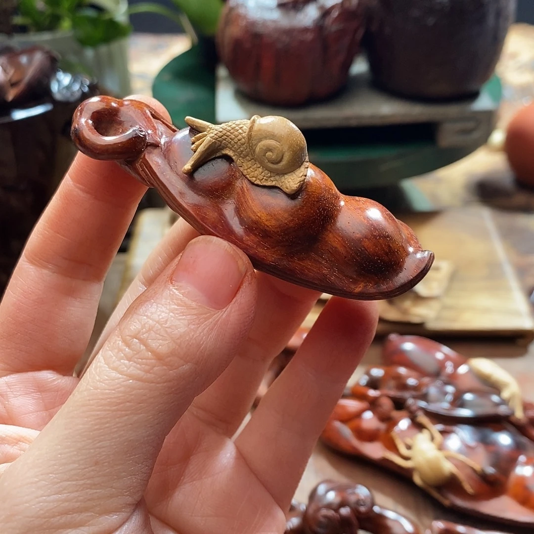 何***方檀香紫檀（小叶紫檀）