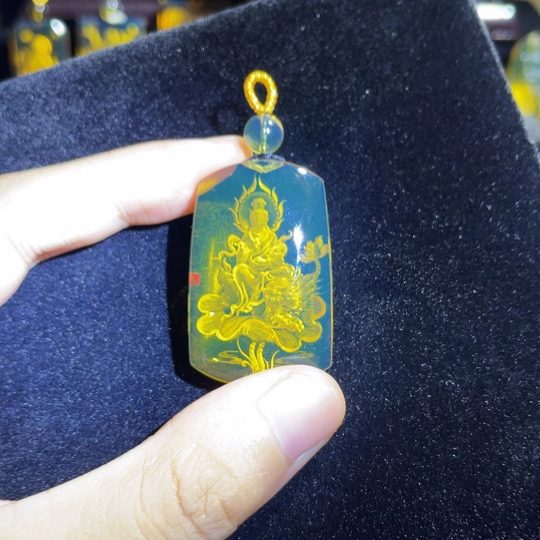 琥珀颈饰未镶嵌蓝珀文殊菩萨阴雕吊坠