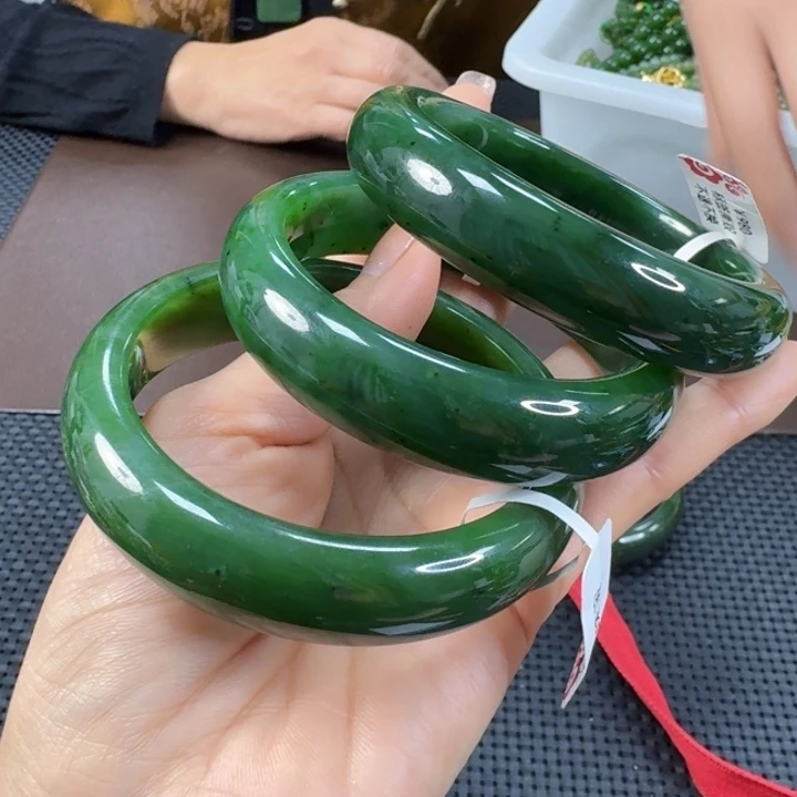 未镶嵌手镯和田玉（碧玉）多样性发货 拍一发一