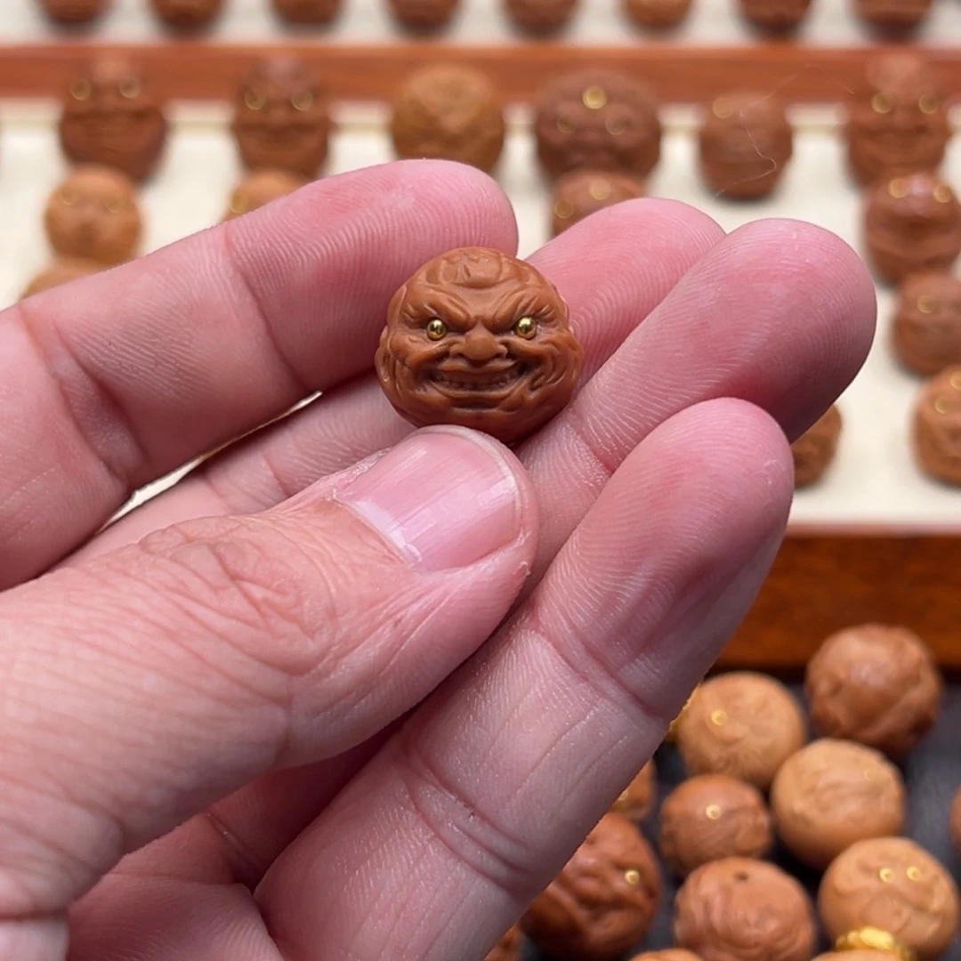 *️**1.8尺寸镶嵌款恶僧单颗