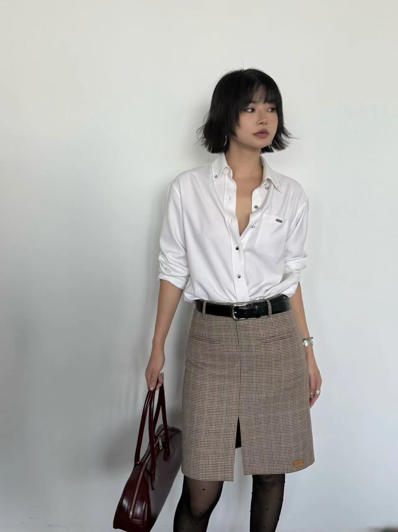 SOLSOL- M1DNOTE 25春夏金属logo装饰衬衫250520PM1001