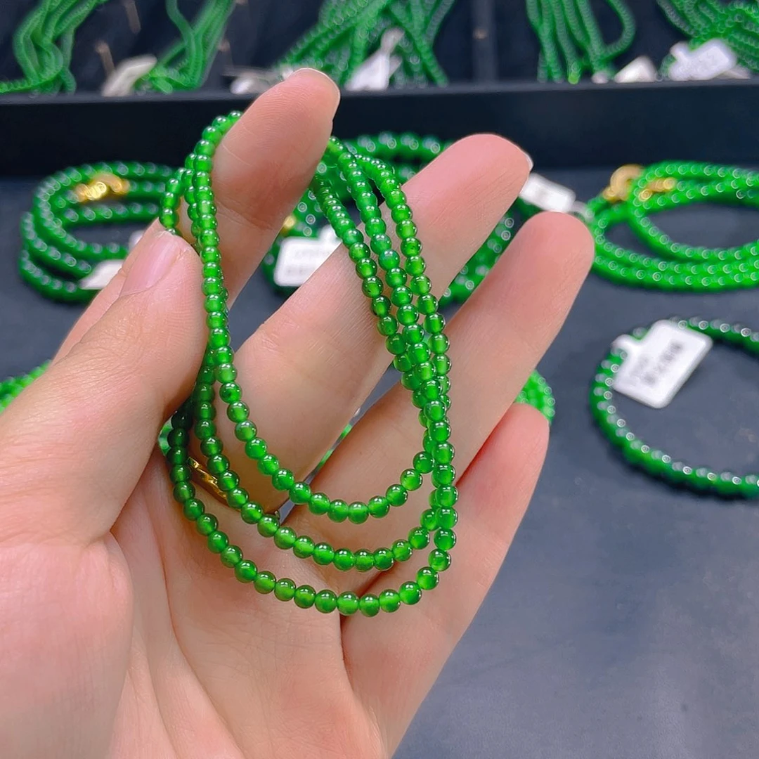 翡翠未镶嵌颈饰