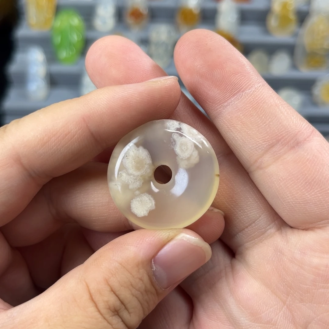 玛瑙/玉髓未镶嵌颈饰