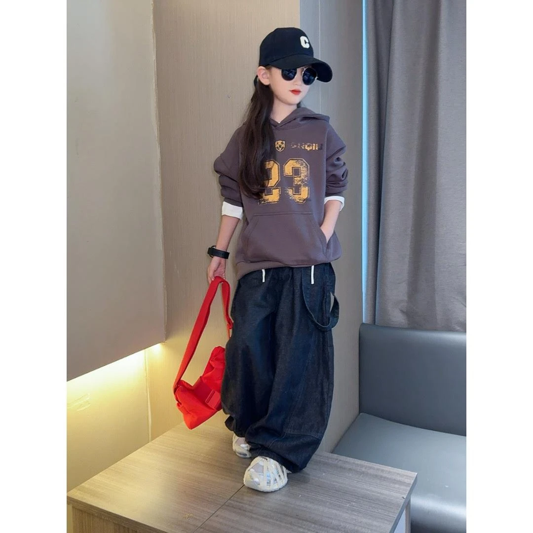 女童秋装2025新款女孩韩版洋气中大儿童装春秋季上衣牛仔裤套装