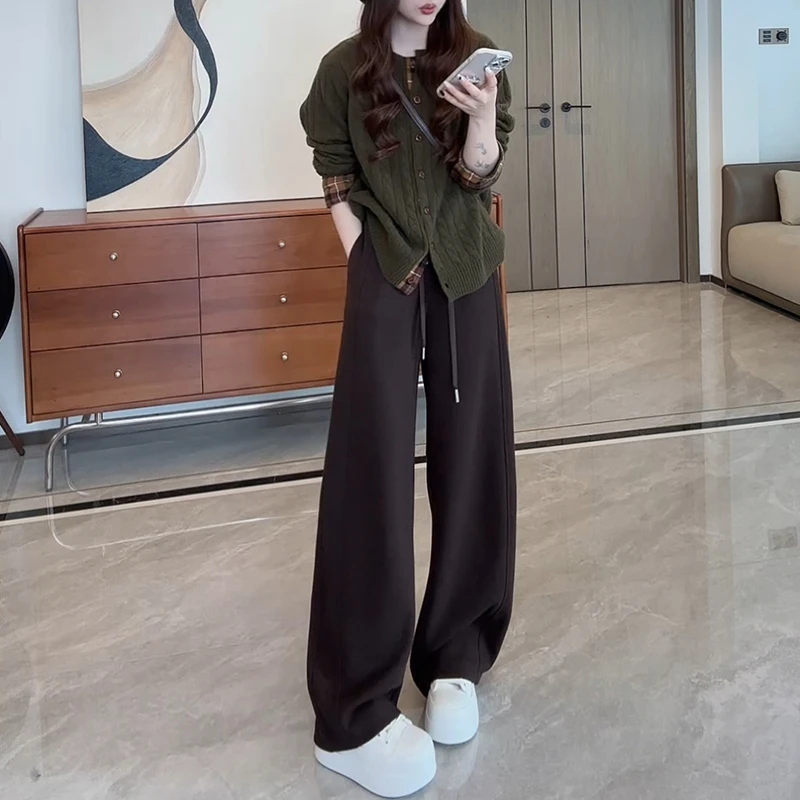 2026秋冬新款简约百搭高级感小众设计直筒高腰休闲裤
