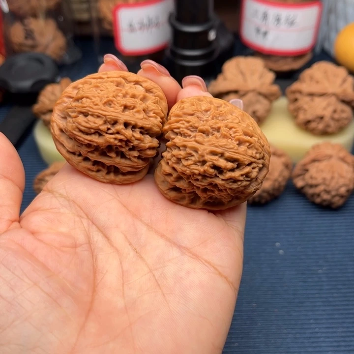 吊坠文玩核桃38南疆石