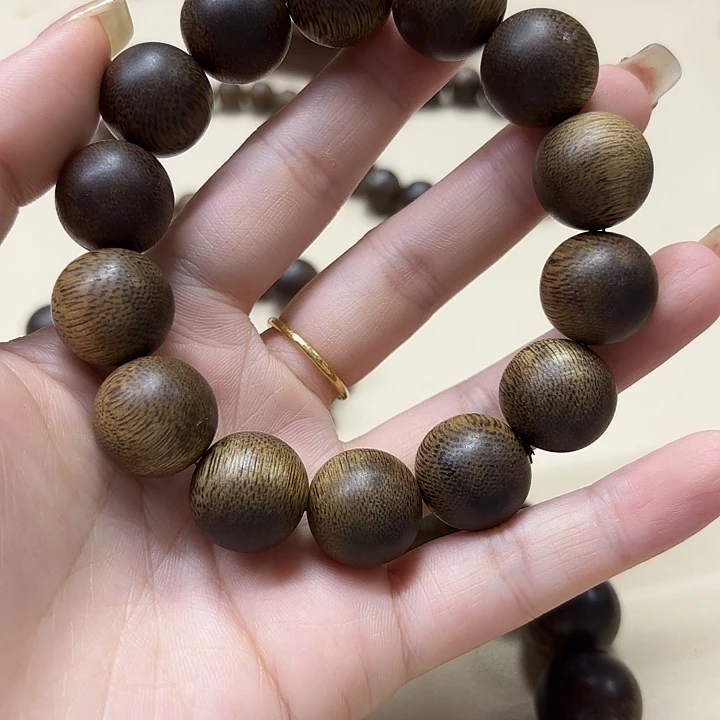 雨***，沉香手串沉香手串17