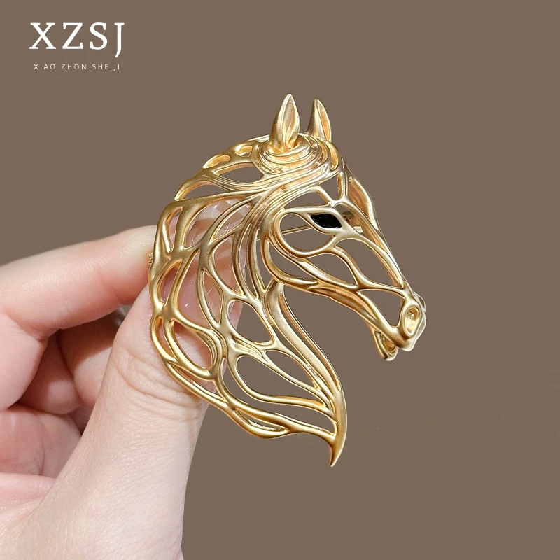 铜胸针 [马到成功]金色设计感镂空马头别针气质百搭胸花大衣配饰
