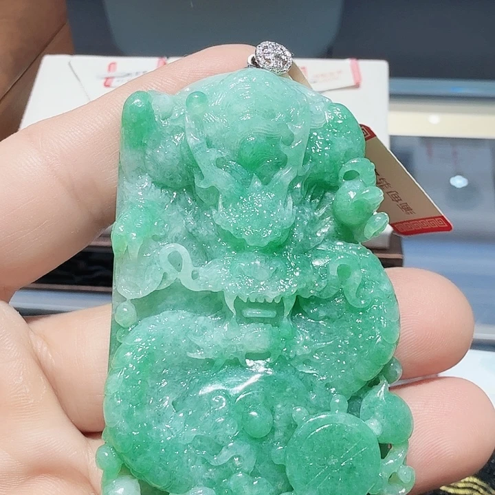 翡翠未镶嵌吊坠(不含链)天然翡翠吊坠