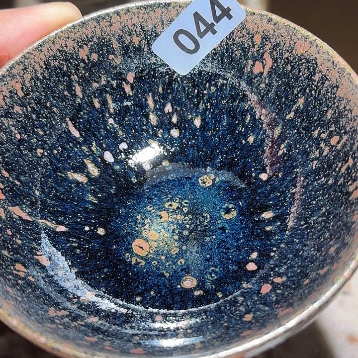 茶盏只有一天是真的开心