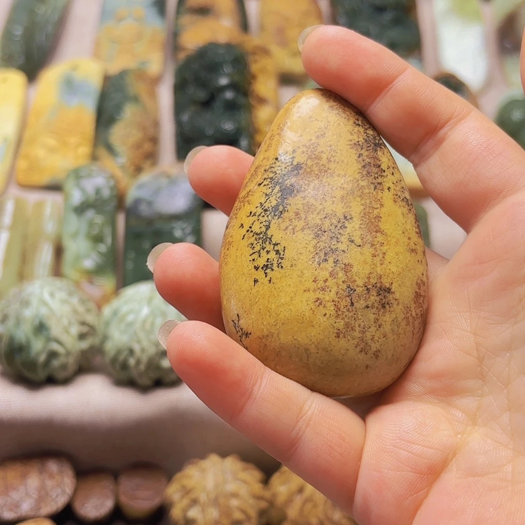 岫岩河磨玉（透闪石质玉）未镶嵌挂件