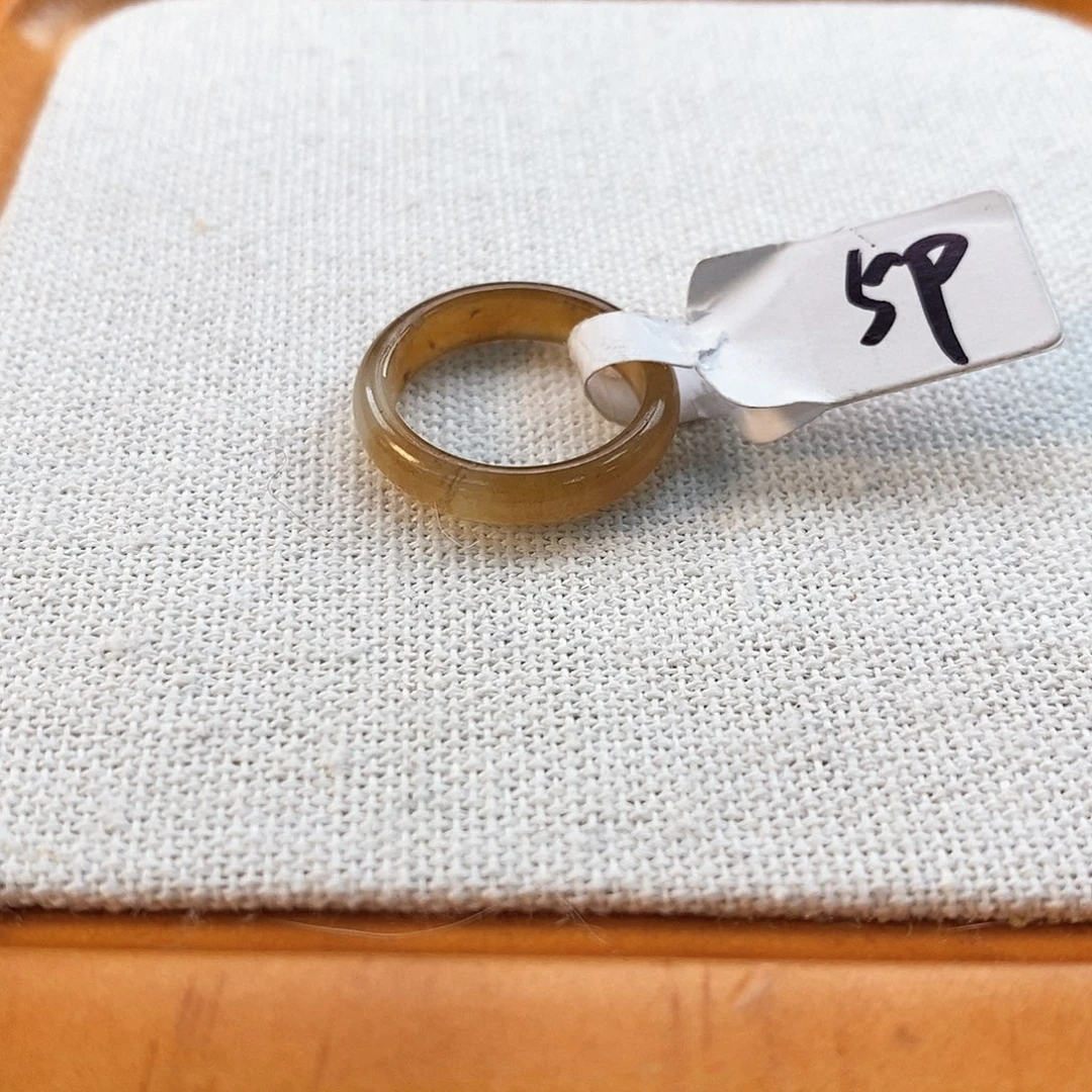 和田玉未镶嵌戒指13糖细条内径15.1港码9