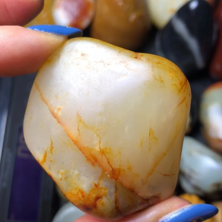 和田玉未镶嵌珠宝奇石