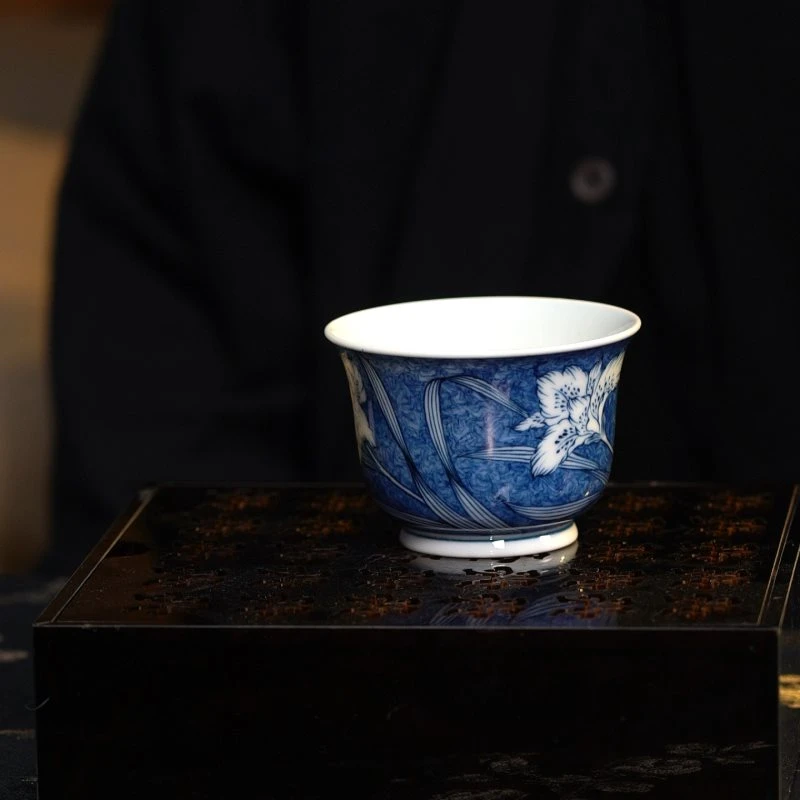 LXT雨后 湛蓝系列 蓝地鸢尾花 收腰杯yh0779