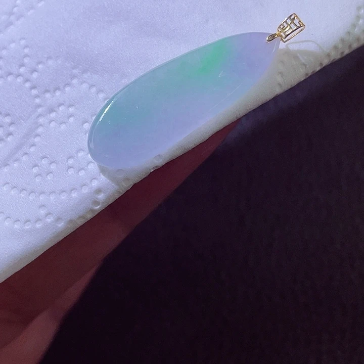 颈饰18K金镶嵌翡翠翡翠