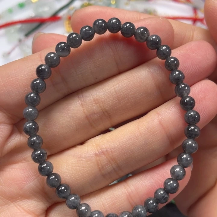 翡翠未镶嵌手串799999999