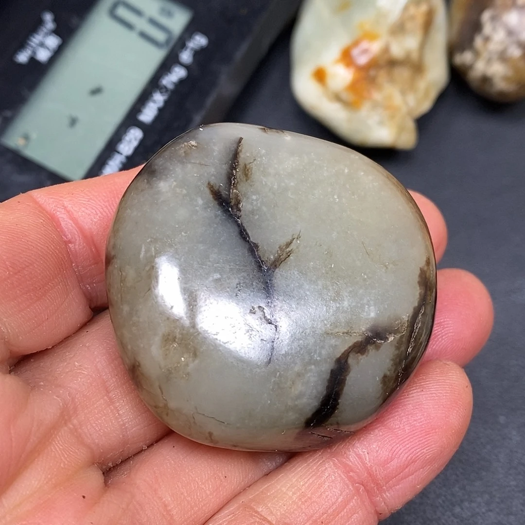 和田玉未镶嵌珠宝奇石