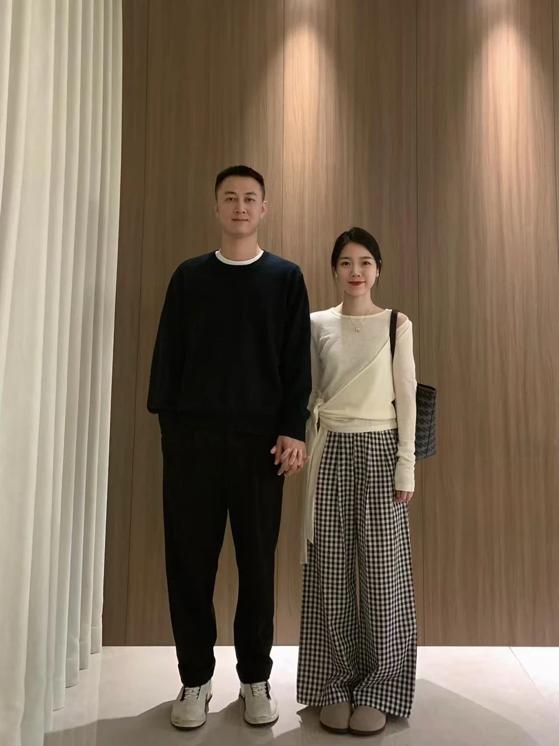 2025秋季新款韩系绑带设计假两件针织罩衫百搭格子休闲裤两件套