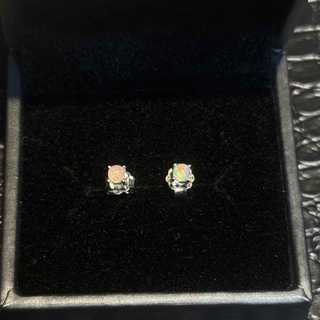 欧泊小圆珠耳钉925银3mm