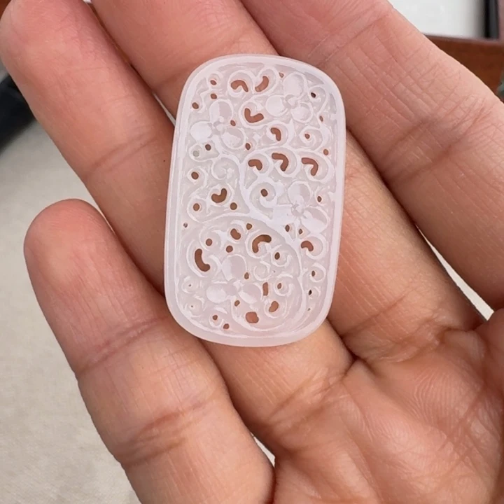 和田玉未镶嵌颈饰白玉繁花牌静妃多样性拍一发一