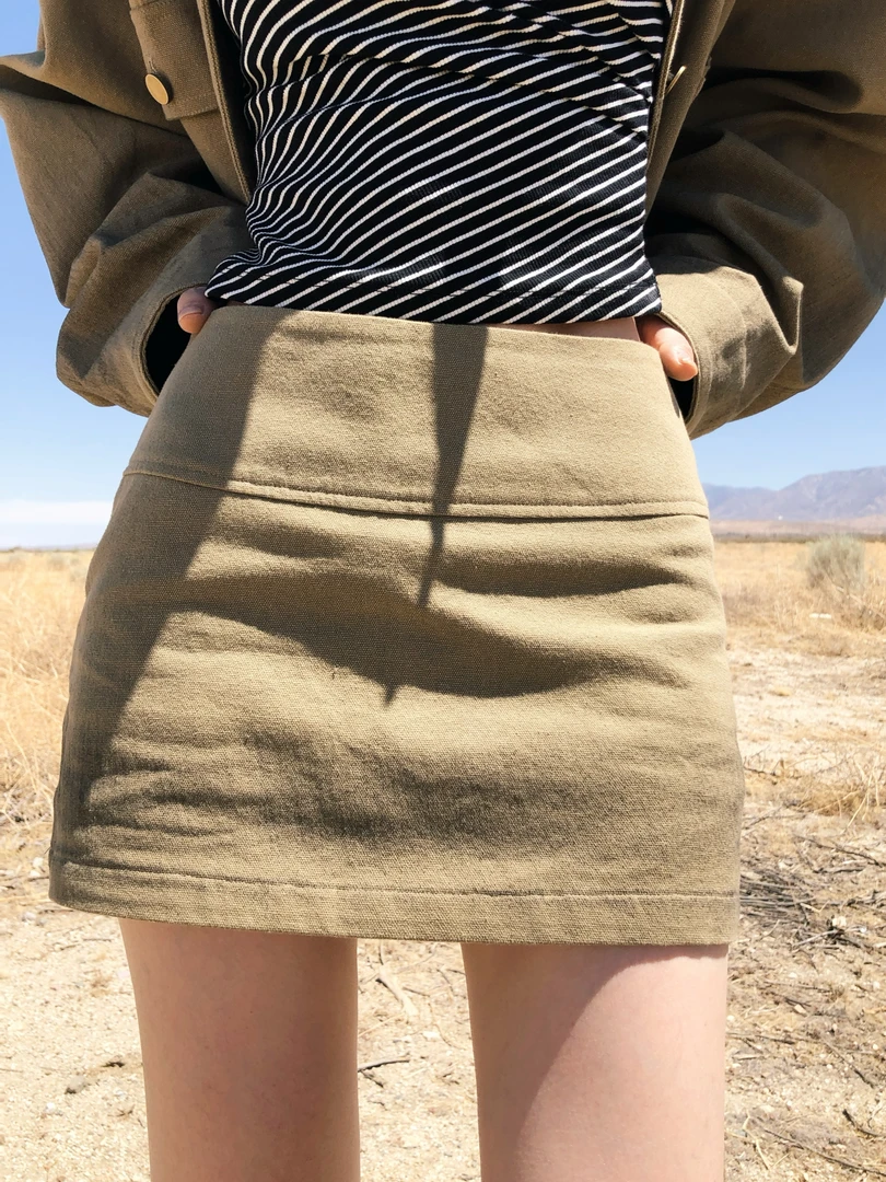 婉君【洛杉矶时刻】春夏高腰百搭复古韩版显瘦包臀裙 LWJ25B2Q1821