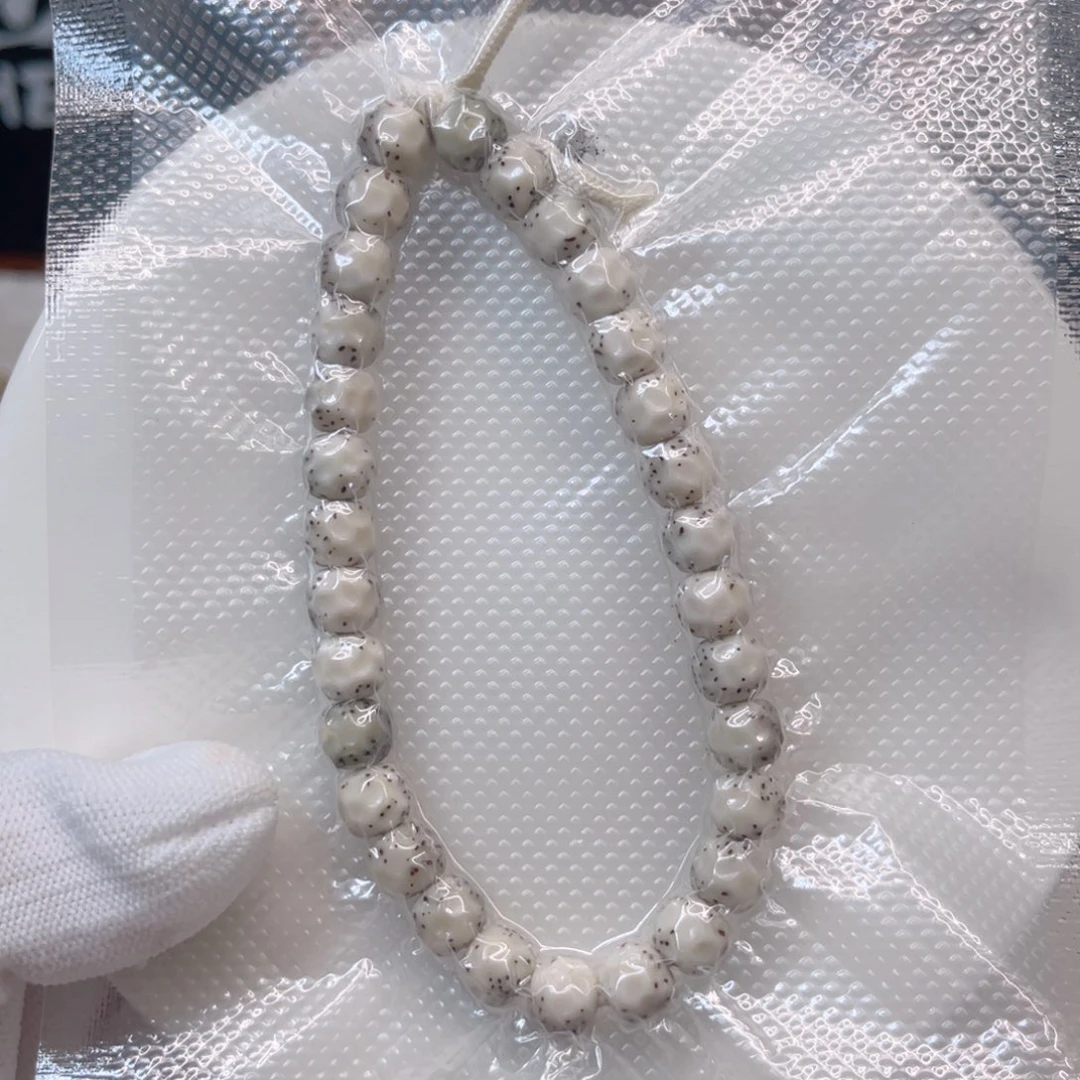 星月菩提手串7+石玉糯冰大留白纯手工无相同枝果海南料