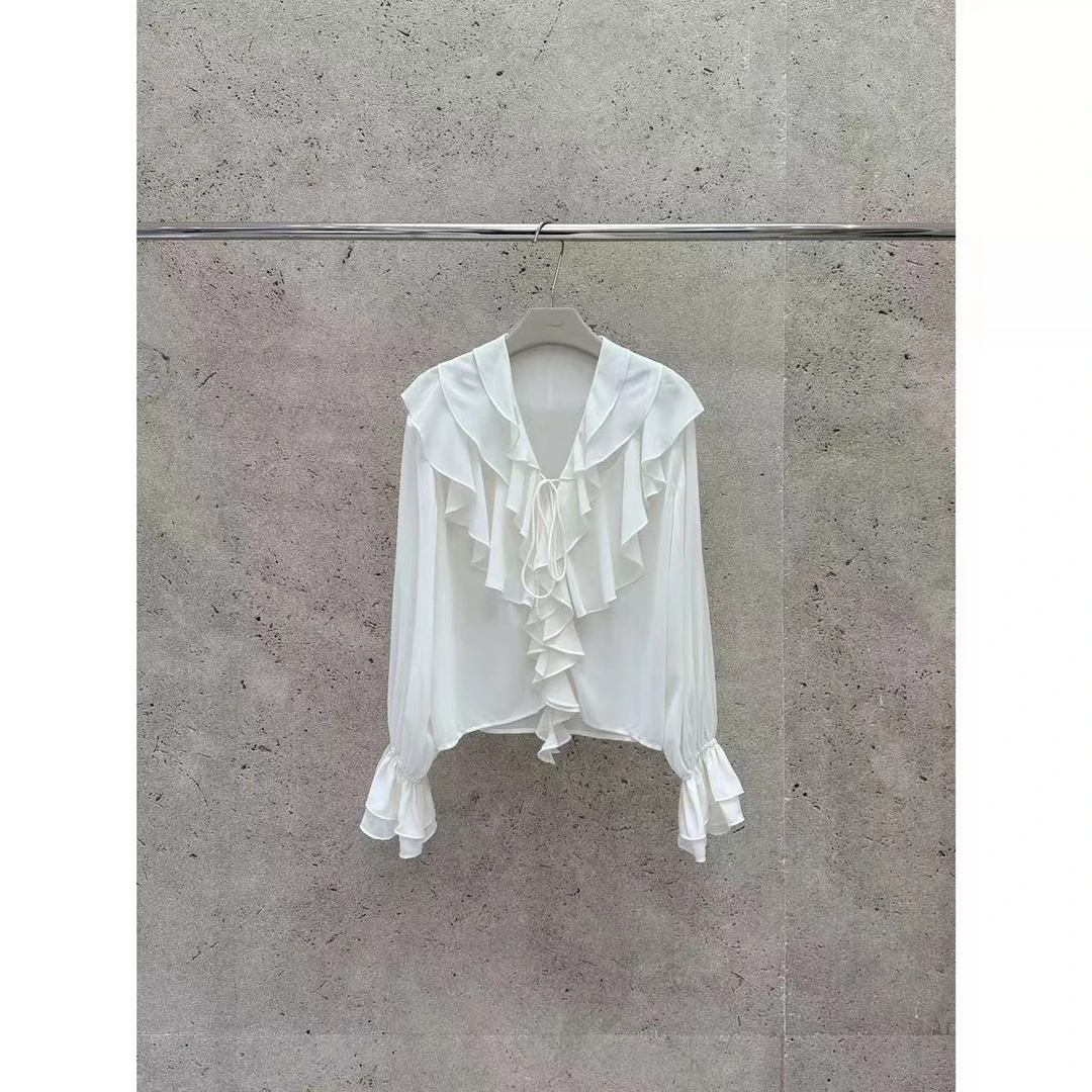 XM6636:2025春装气质法式荷叶边v领雪纺衬衫女小众温柔风喇叭袖