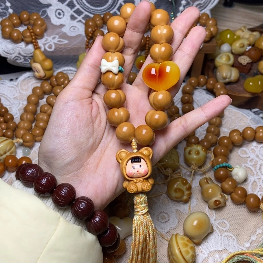 猴头核桃吊坠屁桃卡16