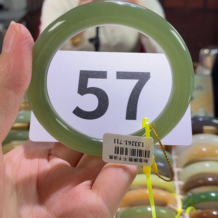 未镶嵌手镯和田玉59