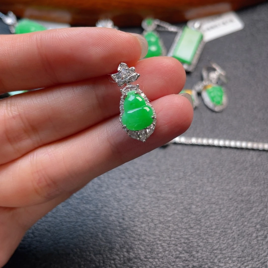 翡翠吊坠(不含链)银S925镶嵌