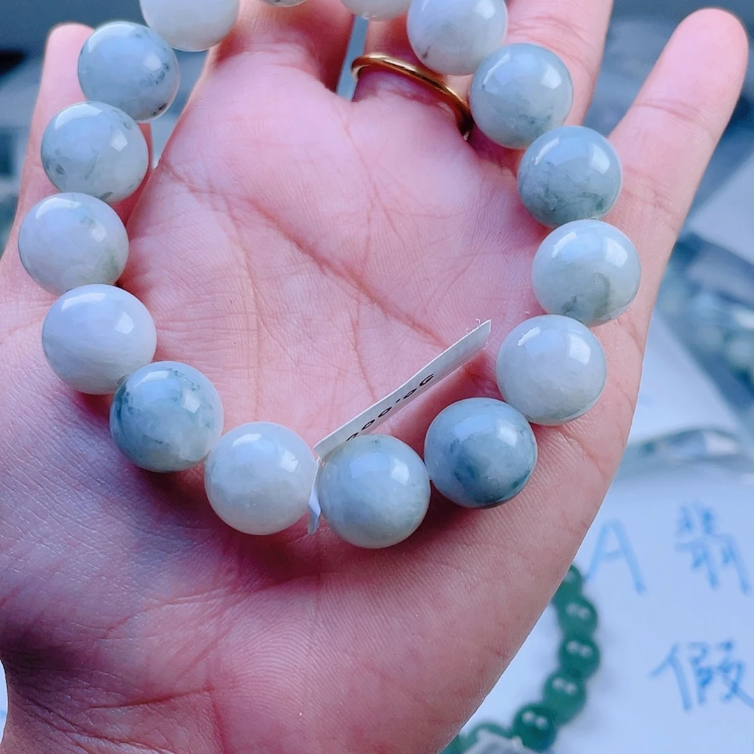 定制翡翠未镶嵌珠串