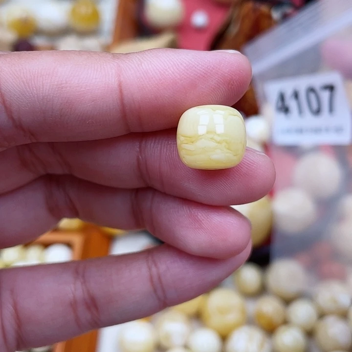 蜜蜡未镶嵌珠宝奇石12.7虎皮沁色