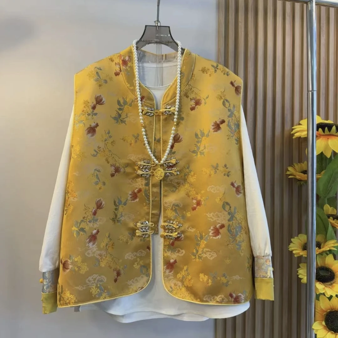 国风新中式盘扣2025洋气款拼接袖口内搭+提花马甲胖妹妹气质套装