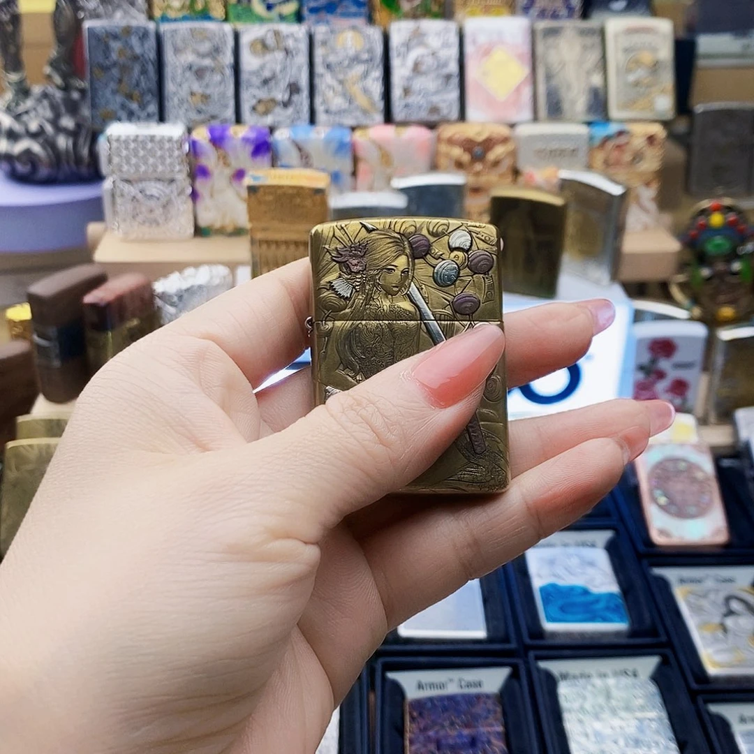 铜起***字英皇刀女打火机