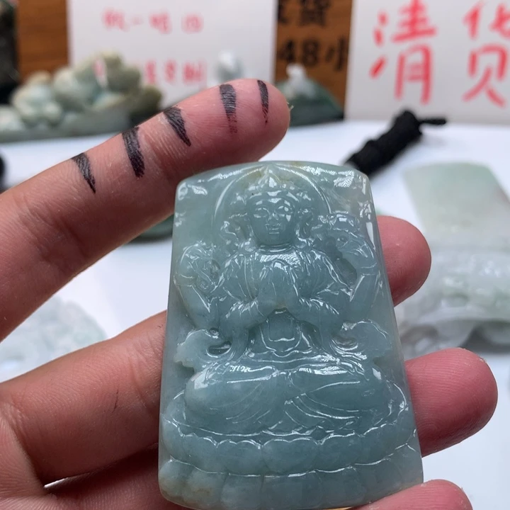 翡翠未镶嵌颈饰保真天然a货翡翠