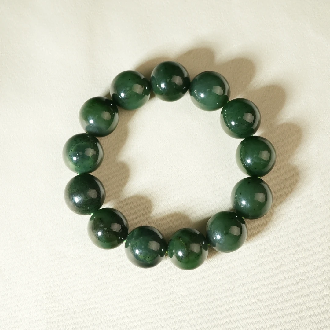 民国和田碧玉圆珠手串AHPH2412121030多样性发货