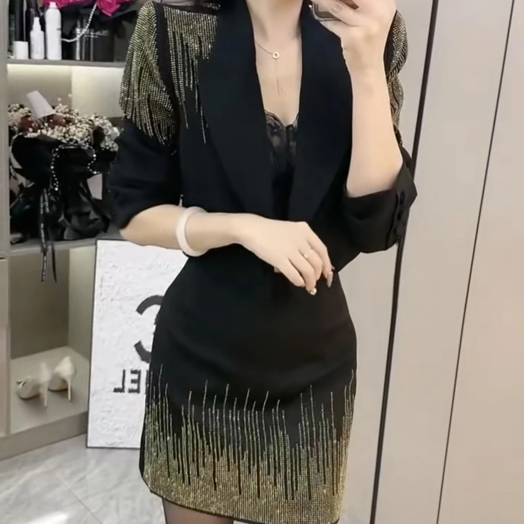 早秋新款时尚高级感精致气质拼接流苏小西装外套与短裙套装