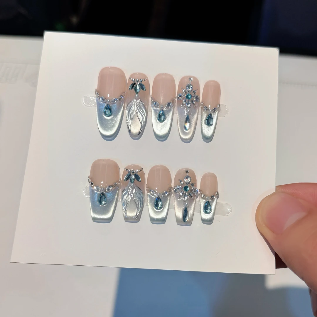 【海蓝鱼姬】春夏轻奢梦幻高级感纯欲猫眼美甲纯手工穿戴甲