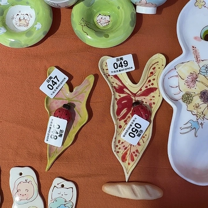 w***婷摆件陶瓷手工制作工艺品