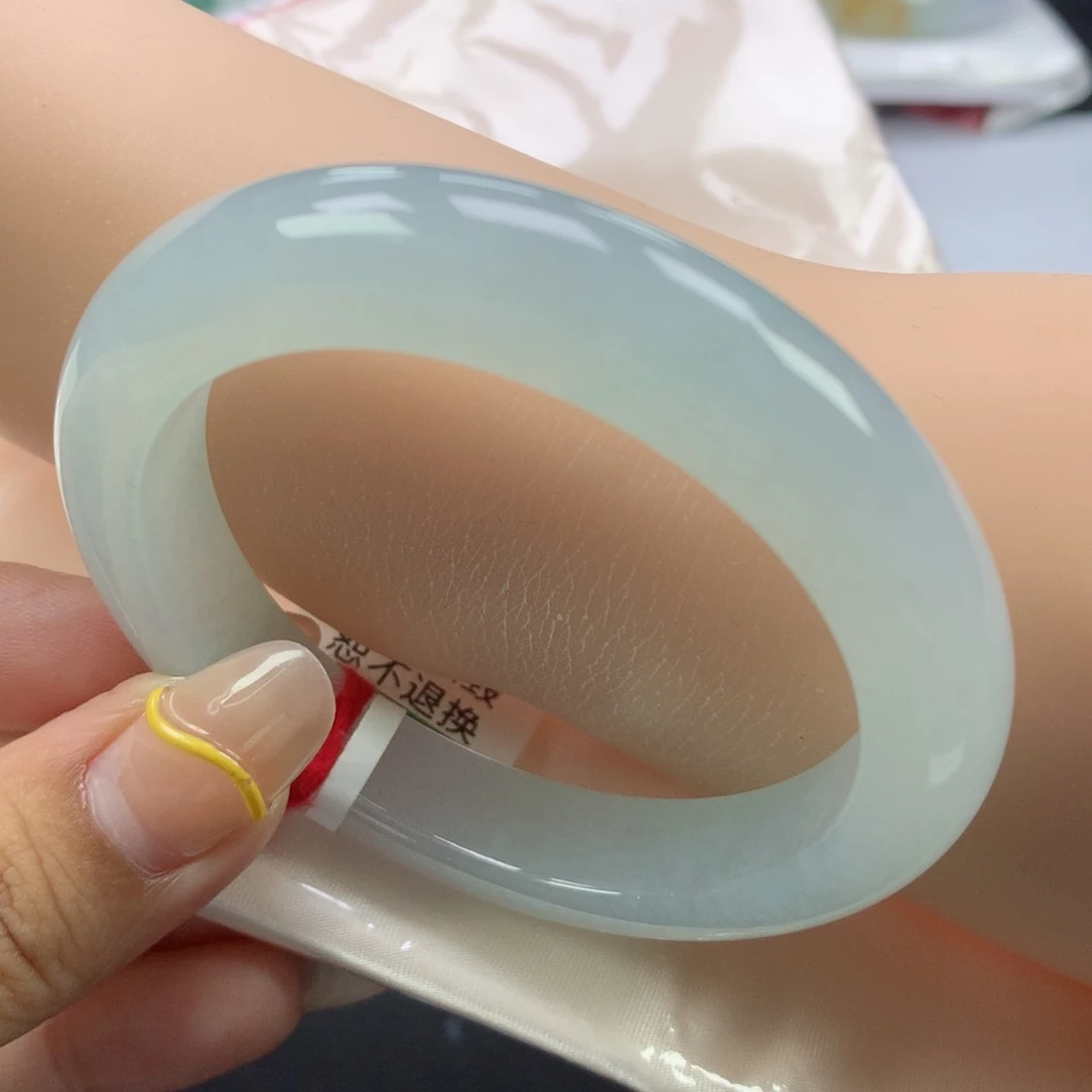 翡翠手镯未镶嵌缅甸天然翡翠手镯55.6正