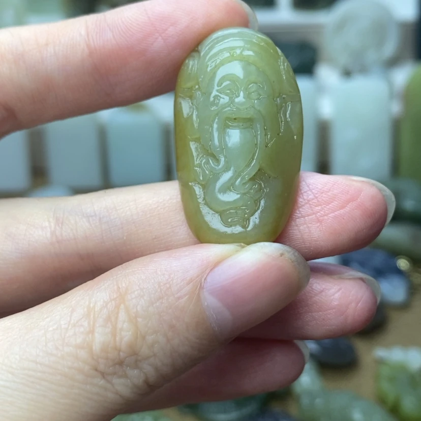 【闪购商品】颈饰未镶嵌和田玉