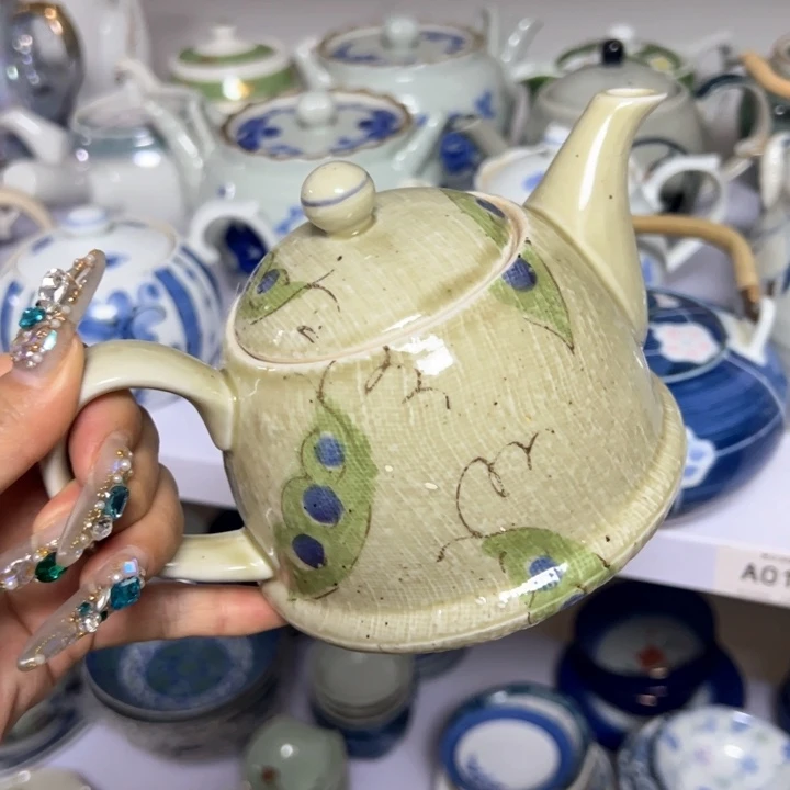 盖碗瓷器直播放漏中