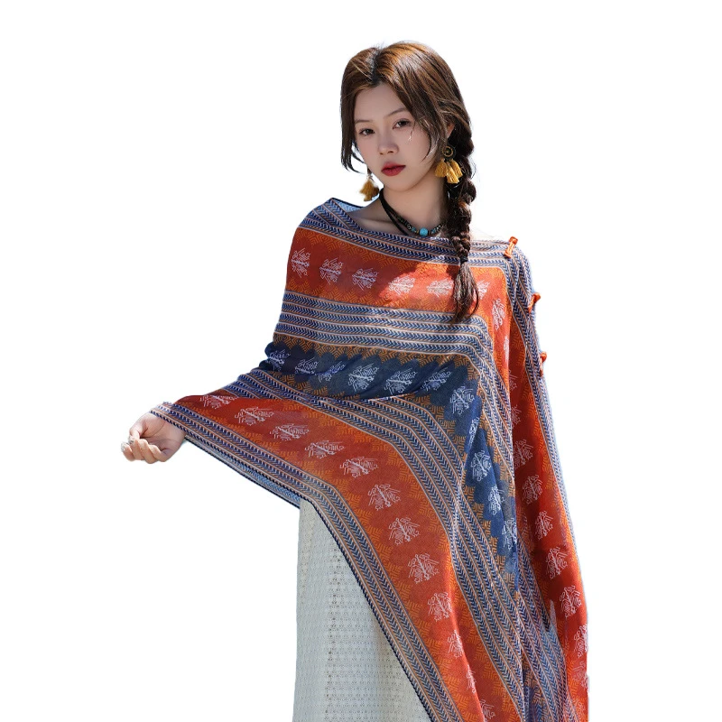 剪花夏季薄款中国风盘扣披肩女时尚百搭洋气旅行拍照国风丝巾