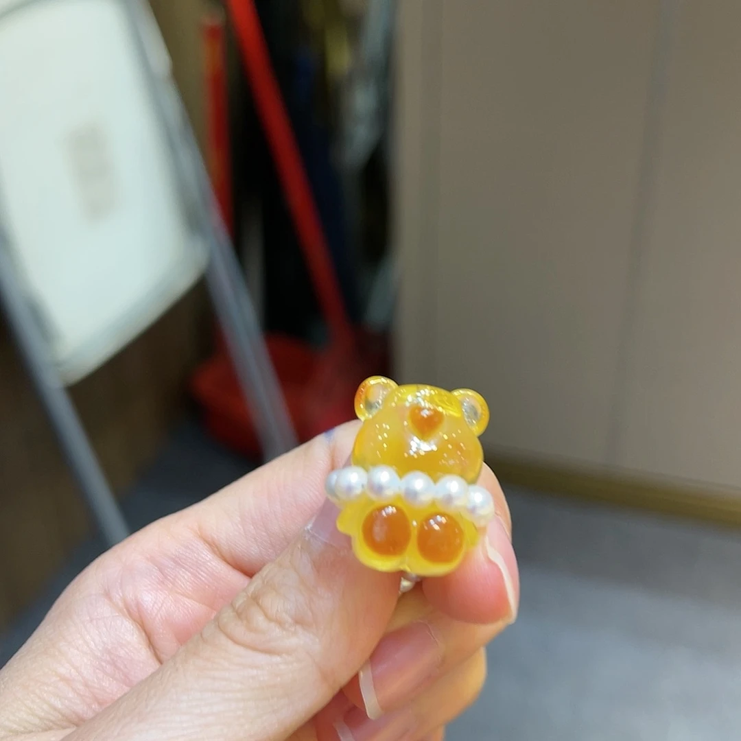 琥珀珠宝奇石未镶嵌开**好小熊