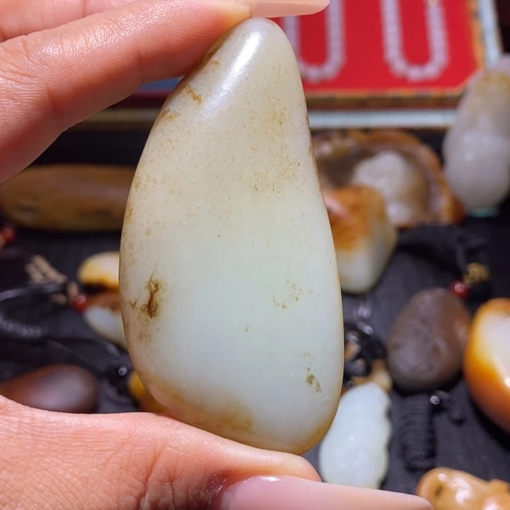 未镶嵌和田玉车挂